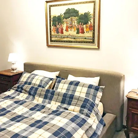 公寓 Central Elegant 150sqm Apt + 2 Bathrooms + Garage 都灵